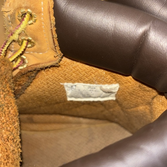 TIMBERLAND Boots - Picture 7 of 9